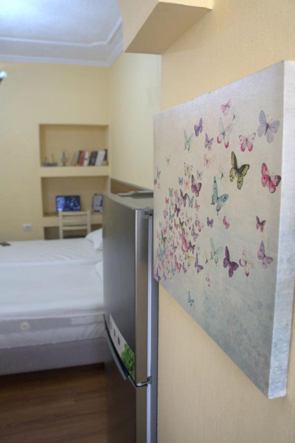 Alle'S M Shyri Studio Apartment Tirana Exteriér fotografie
