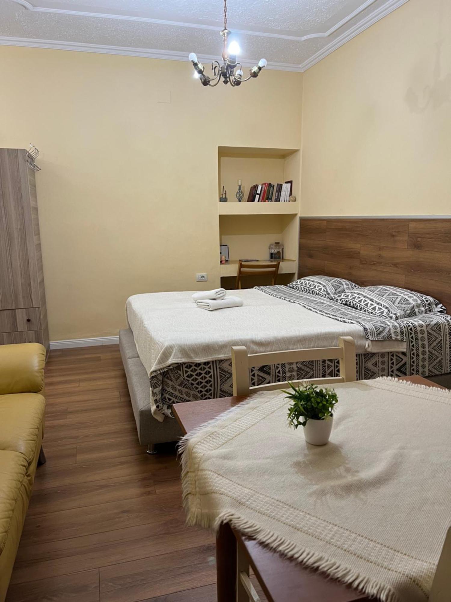 Alle'S M Shyri Studio Apartment Tirana Exteriér fotografie
